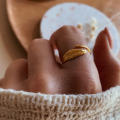 pierścionek pozłacany listek