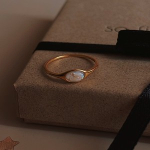 Pierścionek z Opalem