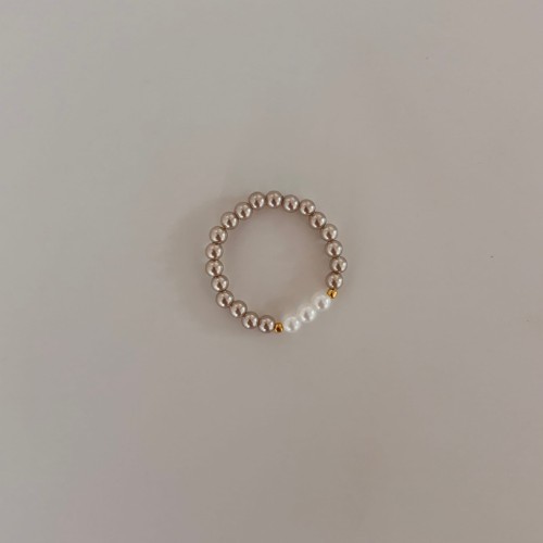 pierścionek z perłami